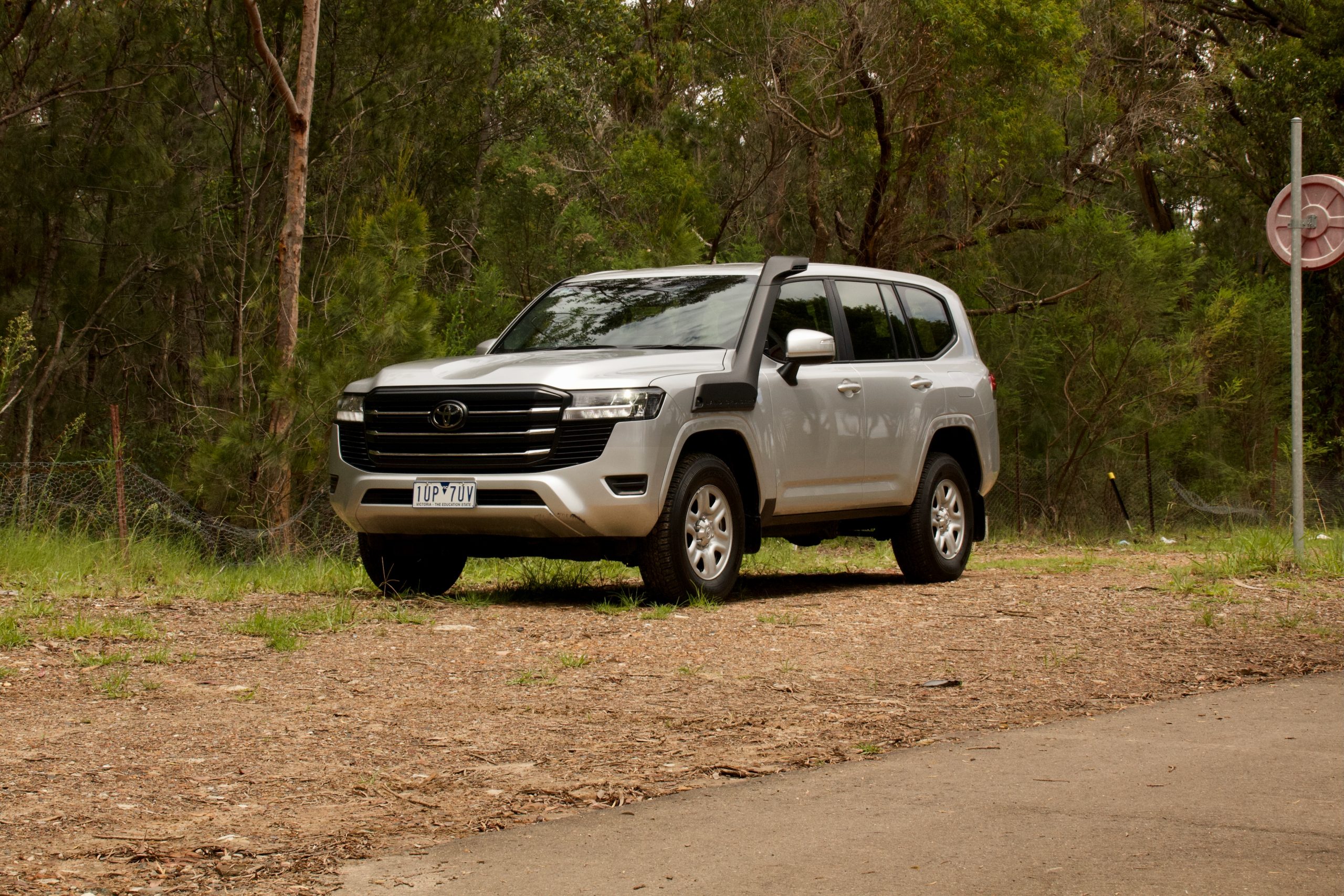 2022 Toyota LandCruiser 300 Series GX Review | DiscoverAuto