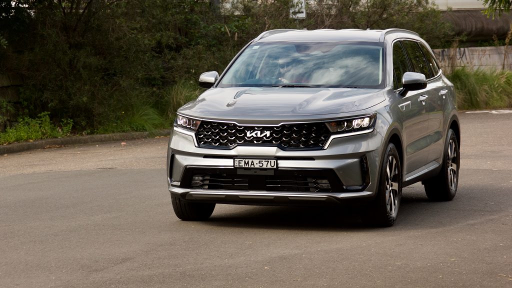 2022 Kia Sorento Sport 3.5L V6 2WD Review | DiscoverAuto