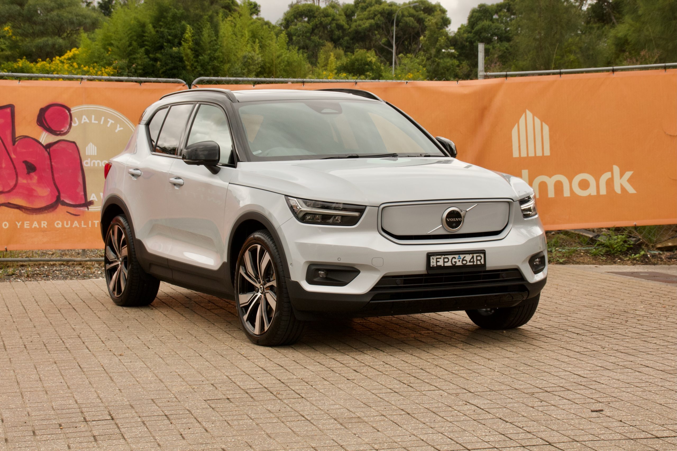 2022 Volvo XC40 Recharge Pure Electric Review | DiscoverAuto