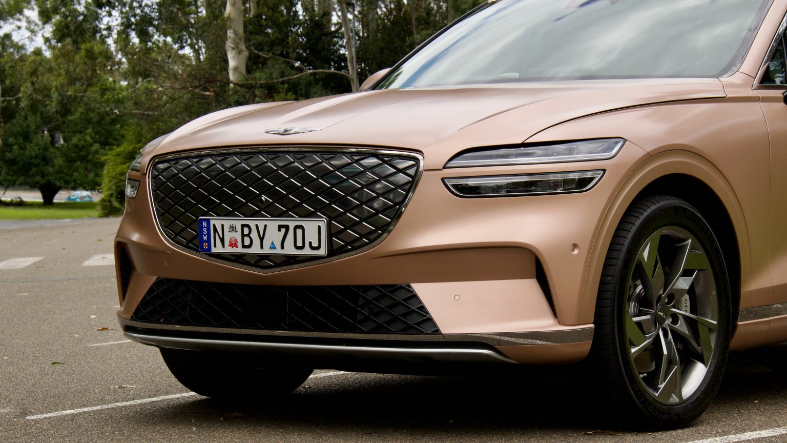 2023 Genesis Electrified GV70 Electric SUV Review | DiscoverAuto