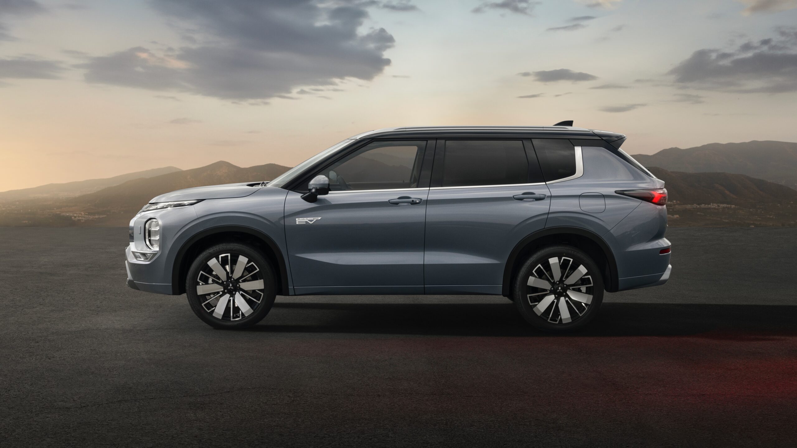 2025 Mitsubishi Outlander